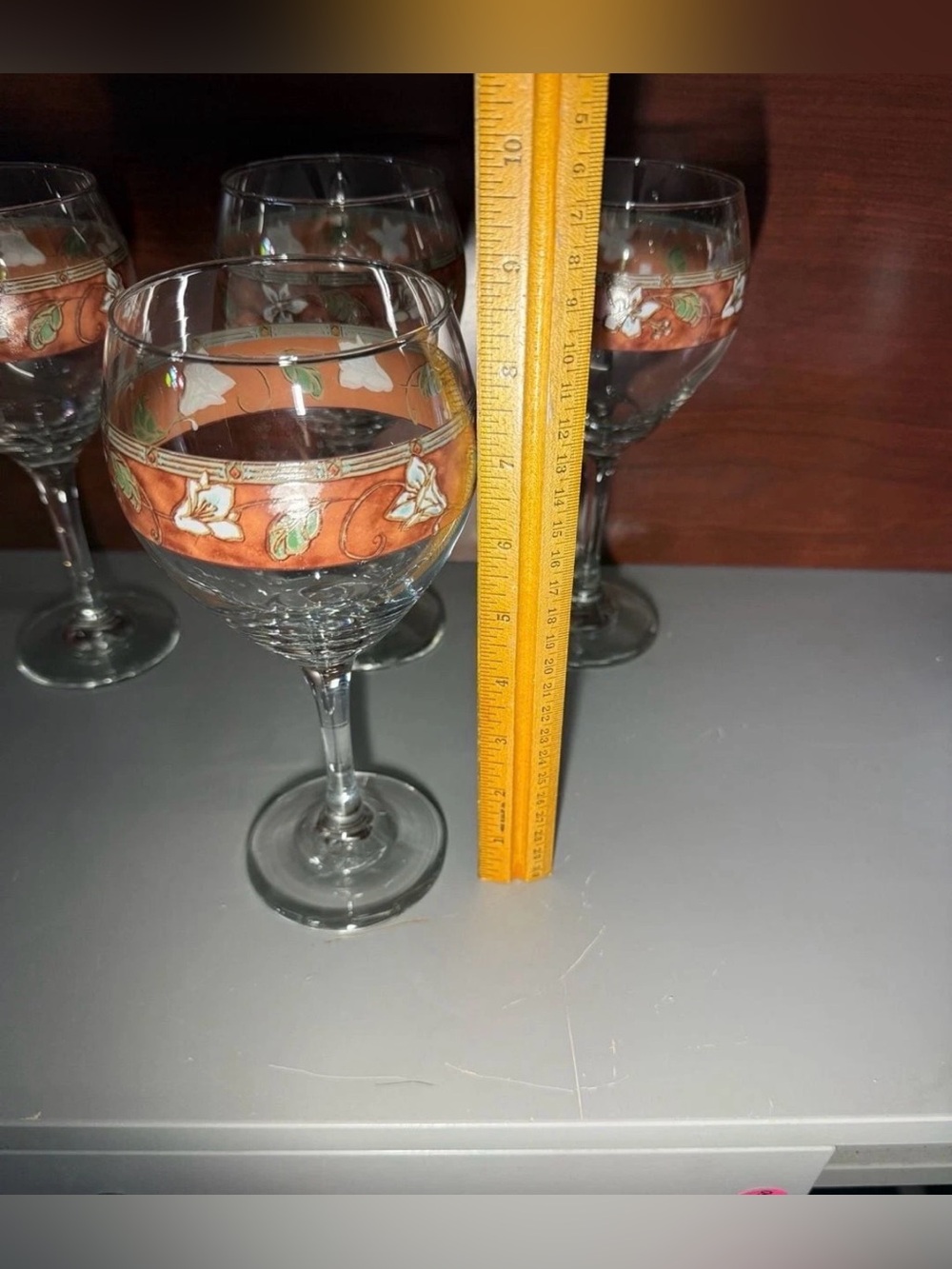 Set of 4 Floral Stemmed Wine Glasses Orange Green White - Picture 10 of 11